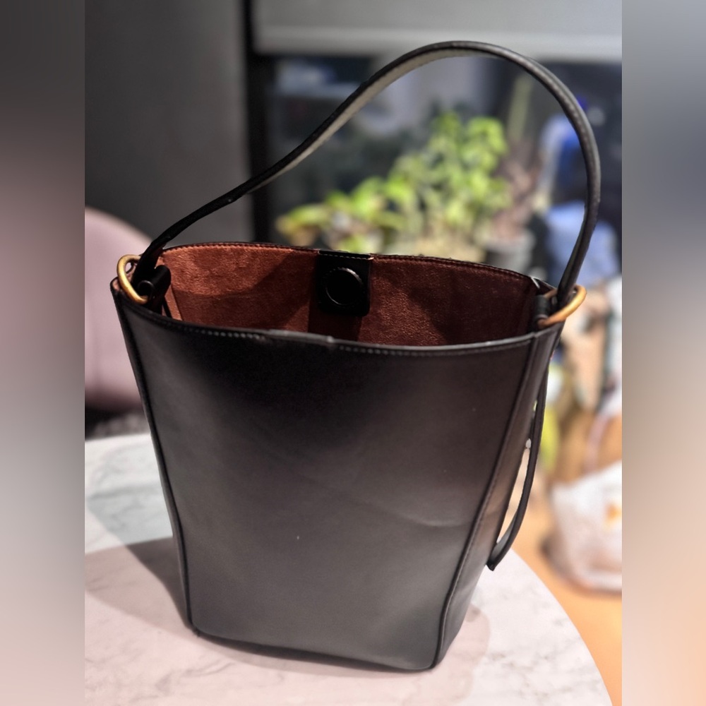 Zara Black Bucket Bag